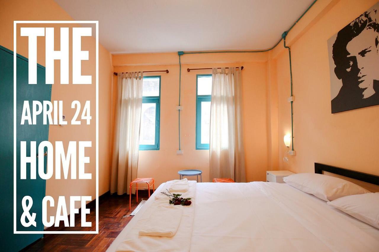 The April 24 Home Bangkok Kültér fotó